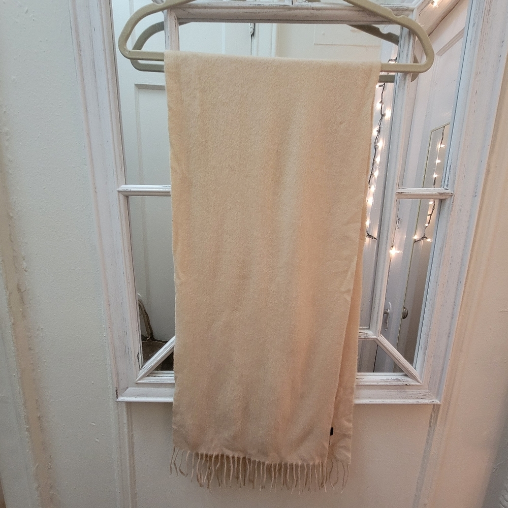 C De C 100% Cashmere Fringe Scarf Elevated Basic Quiet Luxury